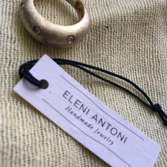 Ring - Picture 6 of 9